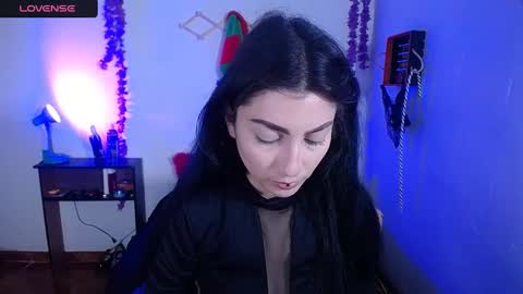 sophia hottie online show from 12/03/24, 09:23