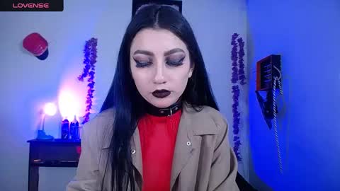 sophia hottie online show from 12/18/24, 12:43