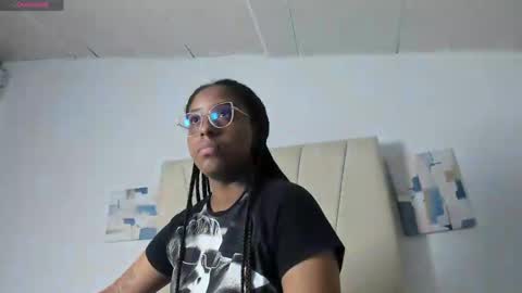 Snapshot of sophia_ebony___ chatting on 05/28/26, 12:13 sophia_ebony___ online show from 05/28/26, 12:13