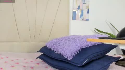 sophia_ebony___ online show from 07/28/26, 12:48