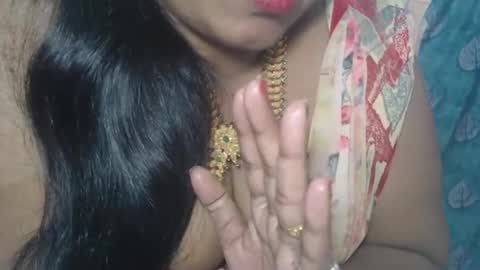 Snapshot of sophia_indian chatting on 12/18/25, 06:41 Sophia Tamil online show from 12/18/25, 06:41
