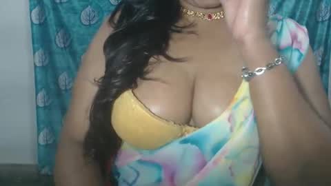 Snapshot of sophia_indian chatting on 03/16/26, 06:12 Sophia Tamil online show from 03/16/26, 06:12
