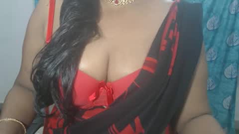 Snapshot of sophia_indian chatting on 05/12/26, 05:21 Sophia Tamil online show from 05/12/26, 05:21