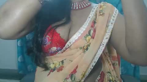 Snapshot of sophia_indian chatting on 05/16/26, 05:04 Sophia Tamil online show from 05/16/26, 05:04