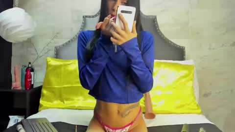 Snapshot of sophia_models chatting on 04/02/26, 07:22 Sophia online show from 04/02/26, 07:22
