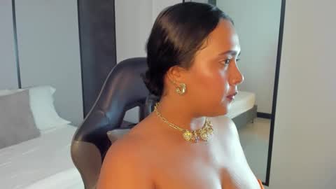 Snapshot of sophia_solerr chatting on 03/03/26, 07:53 sophia_solerr online show from 03/03/26, 07:53