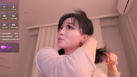 Snapshot of sophia_squirtits chatting on 02/01/25, 05:26 QUEEN OF SQUIRT online show from 02/01/25, 05:26