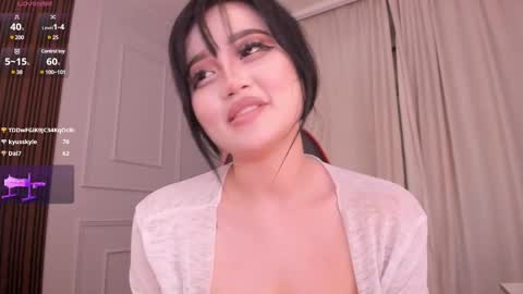 Snapshot of sophia_squirtits chatting on 03/02/25, 05:25 QUEEN OF SQUIRT online show from 03/02/25, 05:25