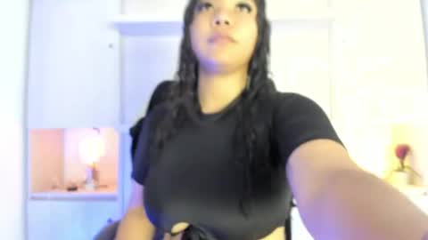 Snapshot of sophia_stonne chatting on 04/14/26, 12:22 S O P H I A online show from 04/14/26, 12:22