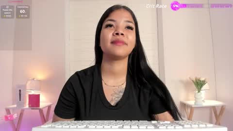 S O P H I A  online show from 06/10/26, 12:04