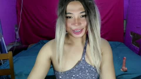 Snapshot of sophia_the_great2026 chatting on 06/23/26, 01:03 sophia_the_great2026 online show from 06/23/26, 01:03