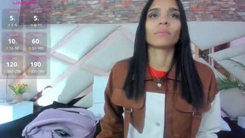 Sophia Paris online show from 02/06/26, 03:00