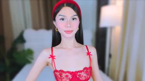 sophiaarmani online show from 03/10/25, 04:14