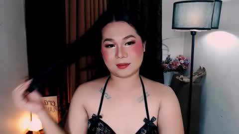 sophia will  make u day  online show from 06/02/26, 08:49