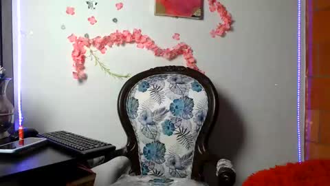 Snapshot of sophiadazza666 chatting on 10/16/25, 10:11 sophia online show from 10/16/25, 10:11