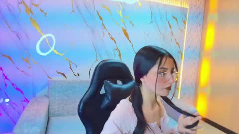 Snapshot of sophiadoll_tf chatting on 09/24/25, 08:01 sophiadoll_tf online show from 09/24/25, 08:01