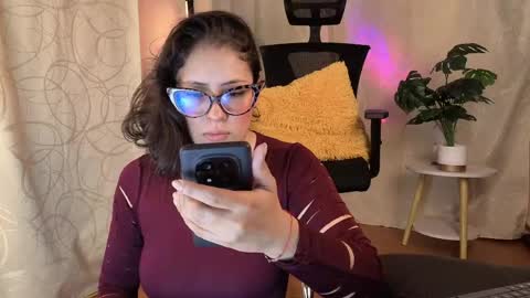 Sophia online show from 06/08/26, 03:29