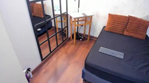 Snapshot of sophiahart_ chatting on 04/23/26, 11:53 Sophia online show from 04/23/26, 11:53