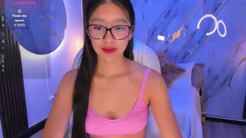 Snapshot of sophiajones_1 chatting on 02/20/26, 12:16 --Sophi-- online show from 02/20/26, 12:16