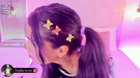 Snapshot of sophiakross chatting on 10/03/25, 03:14 Sophia  online show from 10/03/25, 03:14