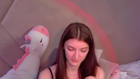 SophiaProve online show from 12/05/25, 03:26