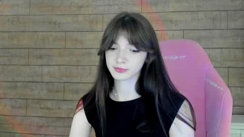 Snapshot of sophiaprove chatting on 04/19/26, 06:10 SophiaProve online show from 04/19/26, 06:10
