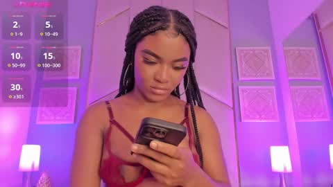 SophiaSmiths online show from 12/29/24, 10:56