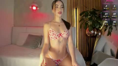 Sophi  online show from 07/11/26, 02:58
