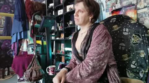 Sophie Satin1980 online show from 06/17/26, 11:12