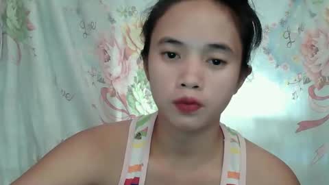 Snapshot of sophie_193 chatting on 03/21/26, 03:44 sophie_193 online show from 03/21/26, 03:44