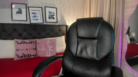 sophie__blare online show from 05/21/26, 06:59