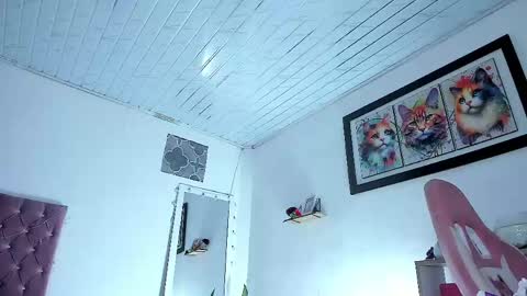 Snapshot of sophie_dolly_ chatting on 04/29/26, 06:50 sophie doll online show from 04/29/26, 06:50
