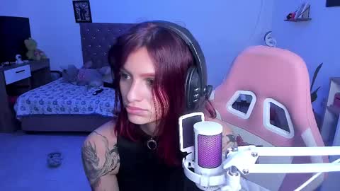 Snapshot of sophie_dolly_ chatting on 05/16/26, 10:36 sophie doll online show from 05/16/26, 10:36