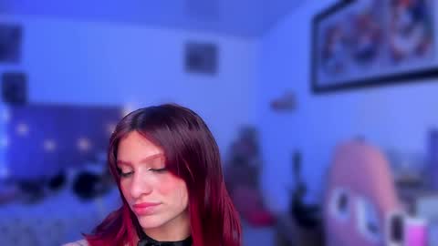 Snapshot of sophie_dolly_ chatting on 05/27/26, 05:37 sophie doll online show from 05/27/26, 05:37