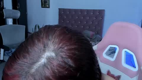 Snapshot of sophie_dolly_ chatting on 06/05/26, 06:52 sophie doll online show from 06/05/26, 06:52