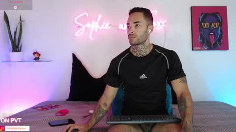 SOPHIE - FOXX online show from 10/22/25, 01:44