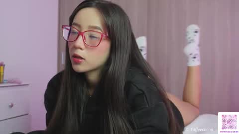 Sophie or Sof online show from 10/07/25, 05:59