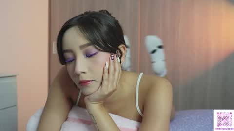 Snapshot of sophie_lii chatting on 03/08/26, 10:57 Sophie or Sof online show from 03/08/26, 10:57