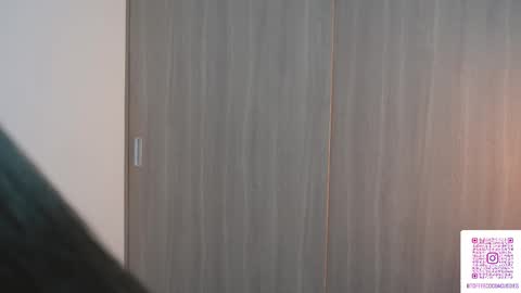 Snapshot of sophie_lii chatting on 04/13/26, 02:06 Sophie or Sof online show from 04/13/26, 02:06