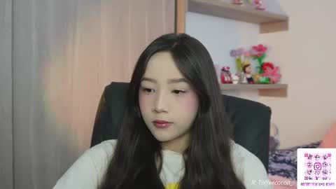 Snapshot of sophie_lii chatting on 06/13/26, 09:24 Sophie or Sof online show from 06/13/26, 09:24