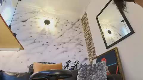 Sophie online show from 06/26/26, 01:59