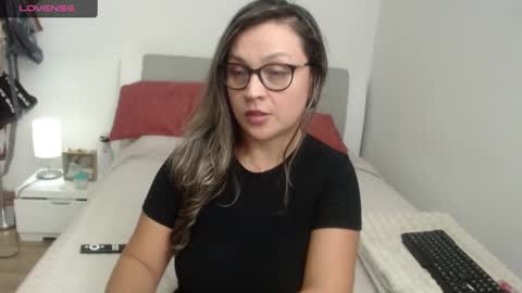 Sofa online show from 02/27/25, 03:36