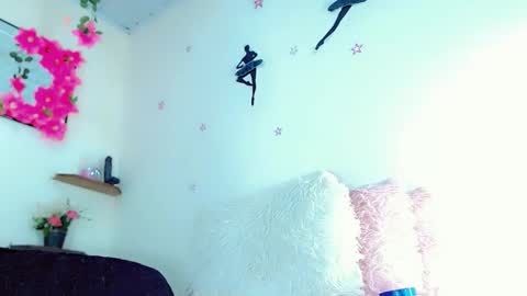 sophie_miaa online show from 12/28/24, 05:46