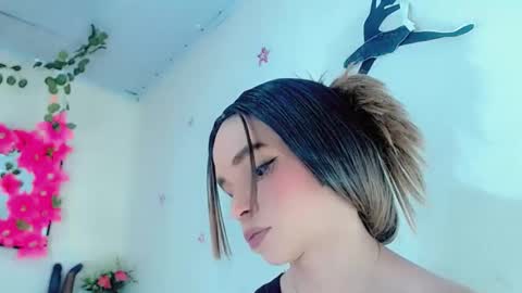 sophie_miaa online show from 01/19/25, 07:37