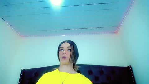 sophie_miaa online show from 01/31/25, 01:54