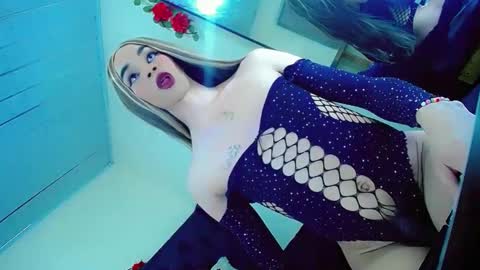 sophie_miaa online show from 02/13/25, 09:17