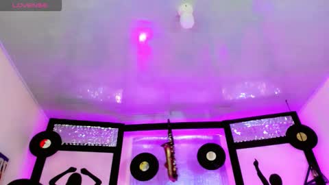 sophie_miaa online show from 09/15/25, 11:43