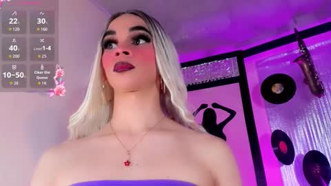 sophie_miaa online show from 10/10/25, 11:09