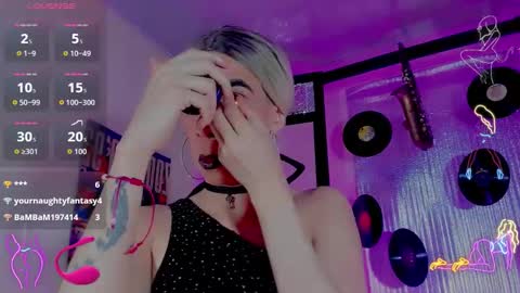 sophie_miaa online show from 10/25/25, 11:29