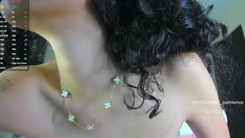 Sophie online show from 06/09/26, 12:39